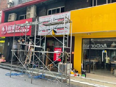 内黄制作广告招牌如何避免它发黄？